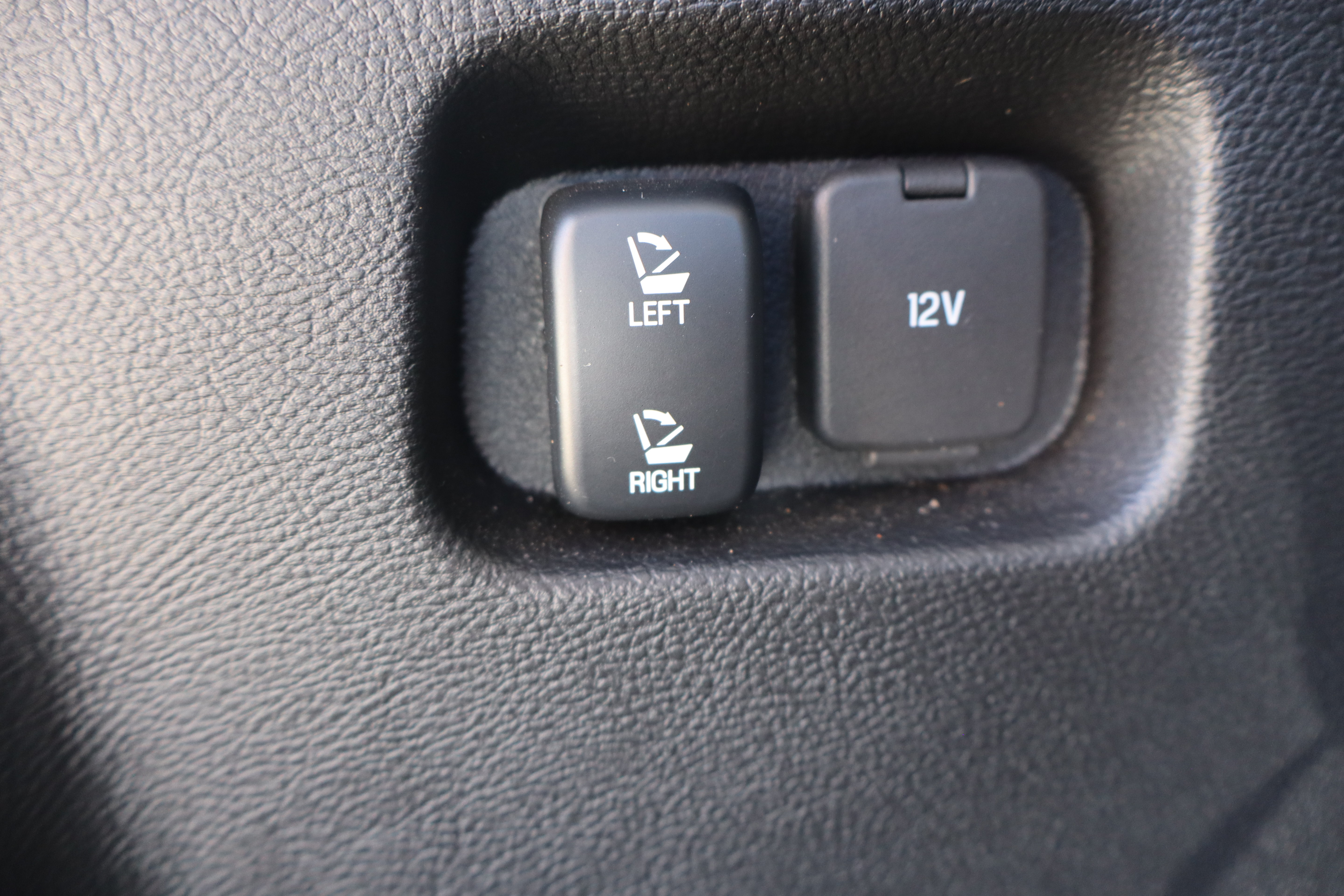 Used 2024 Ford Edge SEL w/ Convenience Package AWD/4WD image 26