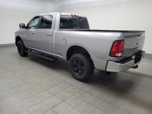 Used 2019 RAM 1500 Classic SLT RWD image 3