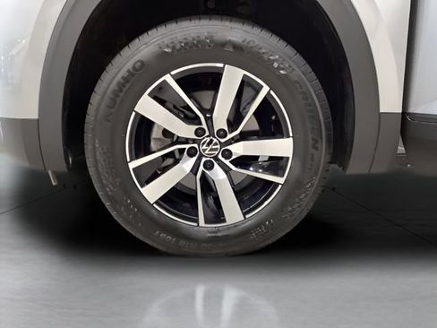 Certified 2023 Volkswagen Atlas SE AWD/4WD image 22