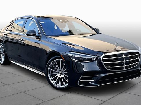 Used 2023 Mercedes-Benz S 580 4MATIC Sedan image 2