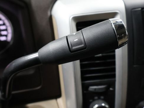 Used 2011 RAM 1500 Classic SLT image 33