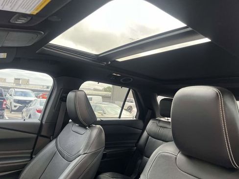 Certified 2023 Ford Explorer ST w/ Equipment Group 401A image 19