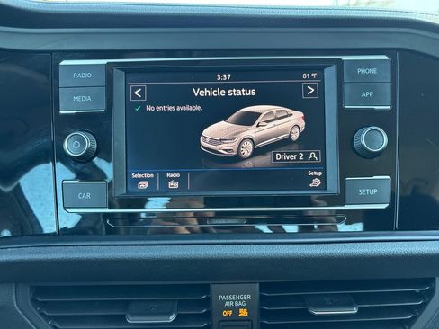 Used 2019 Volkswagen Jetta S w/ Driver Assistance Package image 24