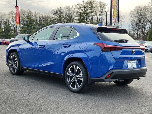 Used 2024 Lexus UX 250h Premium image 4