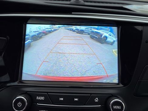 Used 2020 Buick Envision Essence image 25