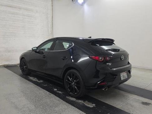 Used 2025 MAZDA MAZDA3 Hatchback w/Premium Plus Pkg AWD/4WD image 4