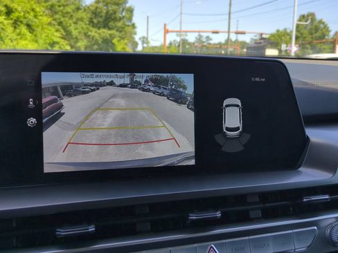 Used 2025 Kia Telluride S FWD image 21