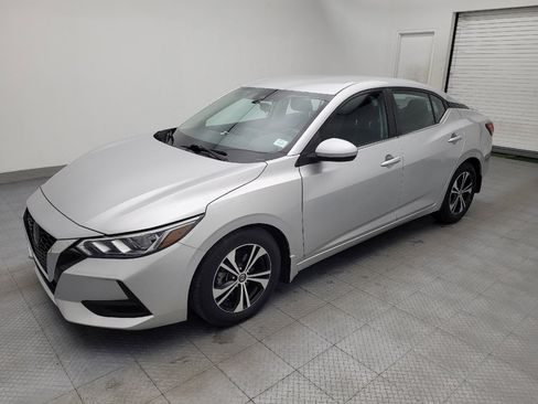 Used 2021 Nissan Sentra SV FWD image 2