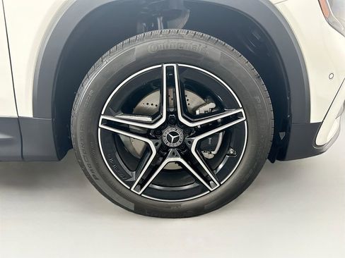 Certified 2024 Mercedes-Benz GLB 250 GLB 250 image 30