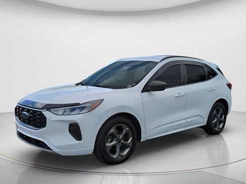 Used 2023 Ford Escape ST-Line w/ Tech Pack #1 FWD image 1