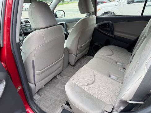 Used 2012 Toyota RAV4 4WD w/ Value Pkg image 13