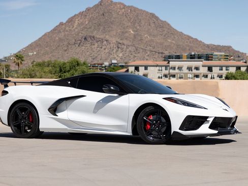Used 2022 Chevrolet Corvette Stingray Preferred Cpe w/ 2LT RWD image 14