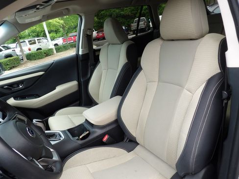 Used 2020 Subaru Outback Premium AWD/4WD image 11