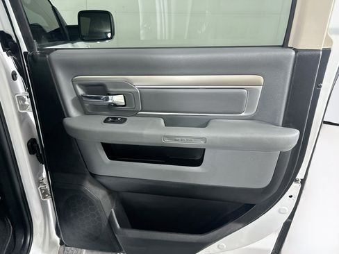 Used 2016 RAM 1500 Lone Star RWD image 28