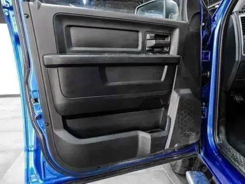 Used 2019 RAM 1500 Express w/ Express Value Package AWD/4WD image 45