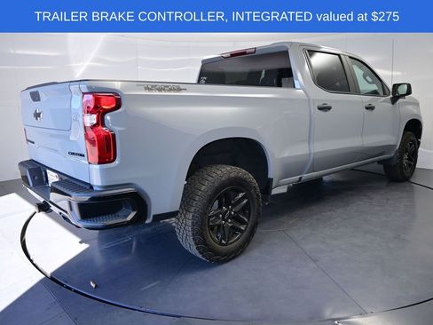 Used 2024 Chevrolet Silverado 1500 Custom Trail Boss w/ Dark Appearance Package image 5