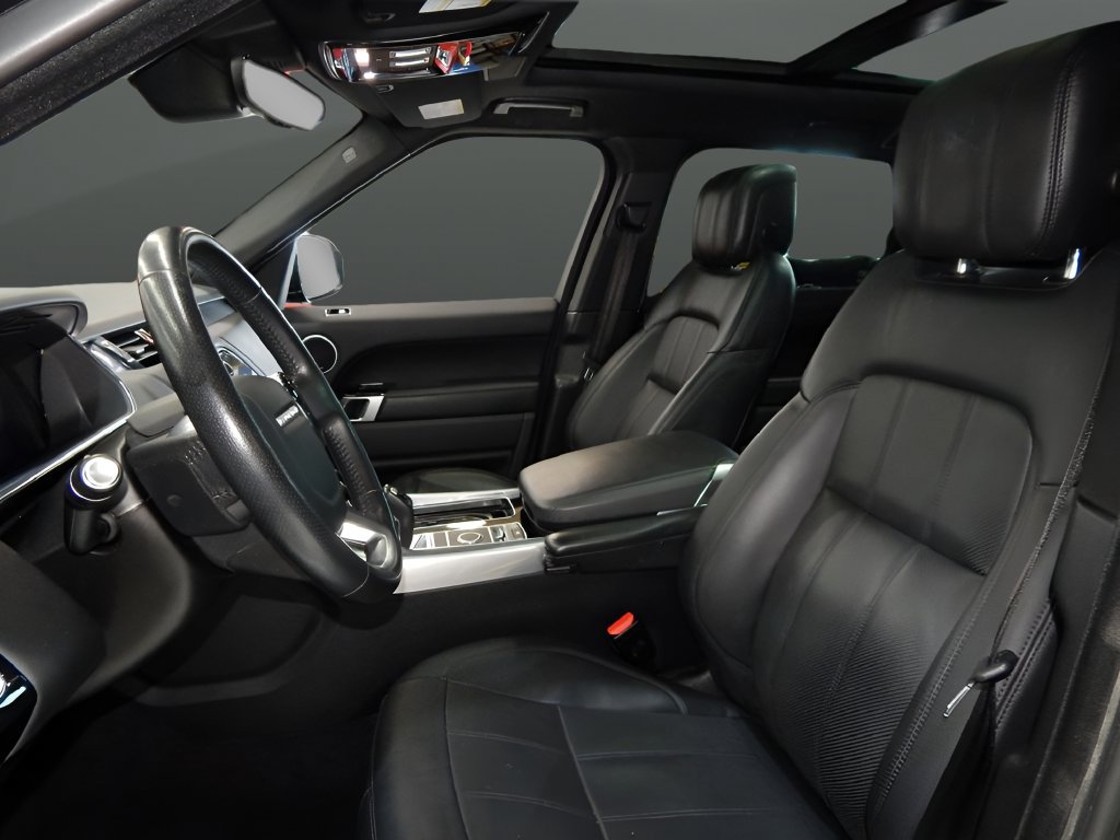 Used 2020 Land Rover Range Rover HSE AWD/4WD image 13