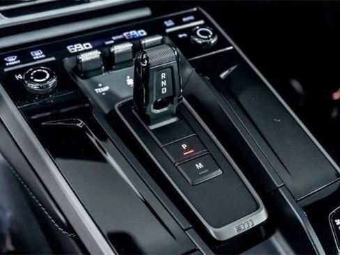 Used 2025 Porsche 911 Carrera image 46