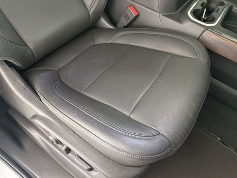 Used 2020 GMC Sierra 1500 SLT w/ SLT Premium Package image 26