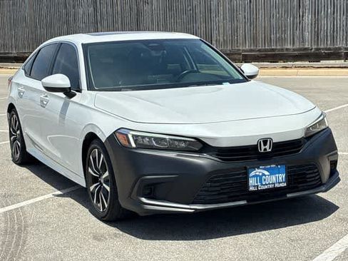 Used 2022 Honda Civic EX image 8