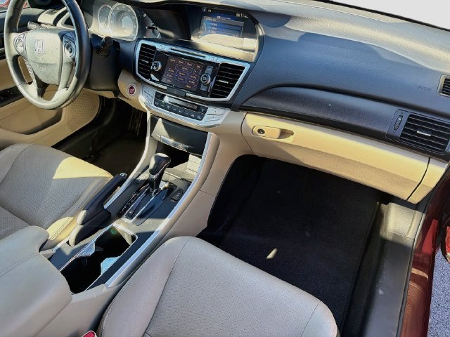 Used 2015 Honda Accord EX-L image 24