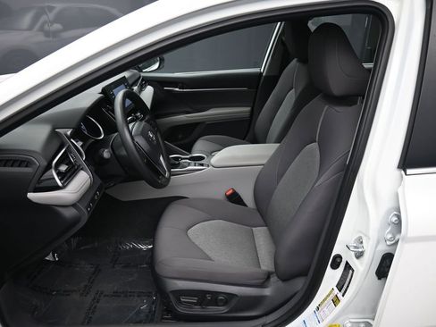 Certified 2023 Toyota Camry LE image 18