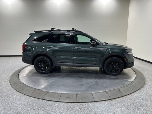 Used 2023 Kia Sorento S w/ Panoramic Sunroof Package AWD/4WD image 6