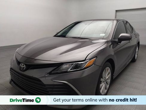 Used 2021 Toyota Camry LE FWD image 1