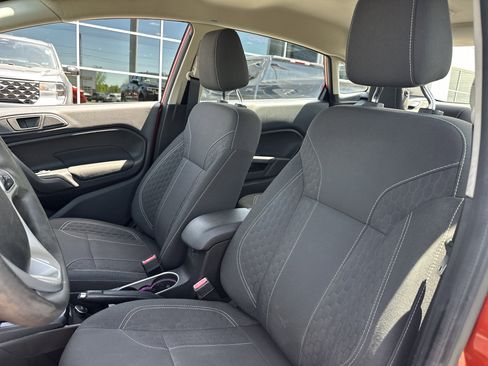 Used 2019 Ford Fiesta SE w/ Equipment Group 201A FWD image 6