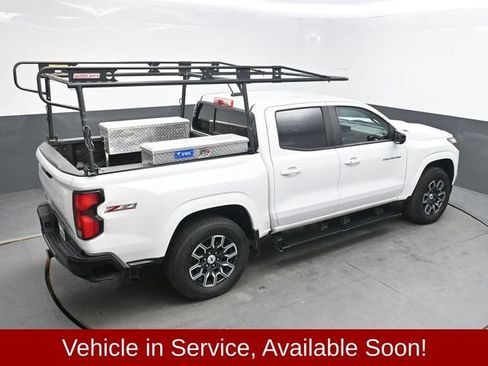 Used 2024 Chevrolet Colorado Z71 w/ Advanced Trailering Package AWD/4WD image 35