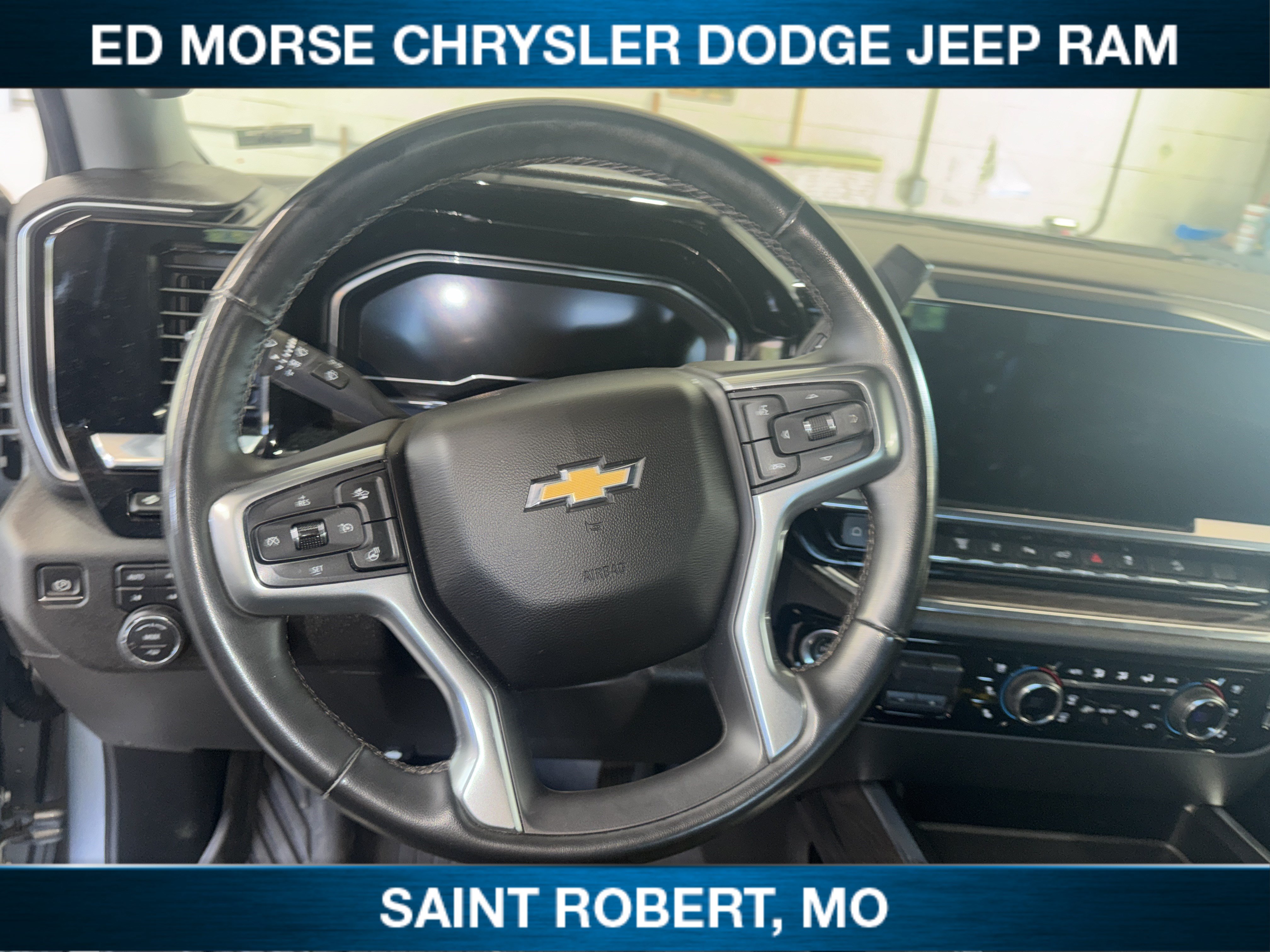 Used 2024 Chevrolet Silverado 2500 LTZ w/ LTZ Plus Package AWD/4WD image 27