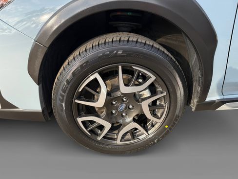 Used 2023 Subaru Crosstrek Hybrid w/ Moonroof Package w/Navigation image 9