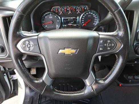 Used 2019 Chevrolet Silverado 2500 LT AWD/4WD image 12