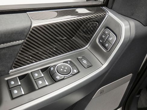 Used 2024 Ford F250 Lariat w/ Lariat Ultimate Package image 11