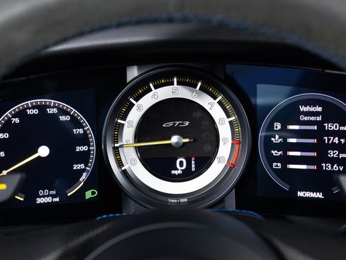 Used 2023 Porsche 911 GT3 RWD image 70