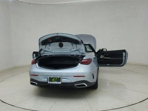 Used 2025 Mercedes-Benz CLE 300 4MATIC Cabriolet image 76