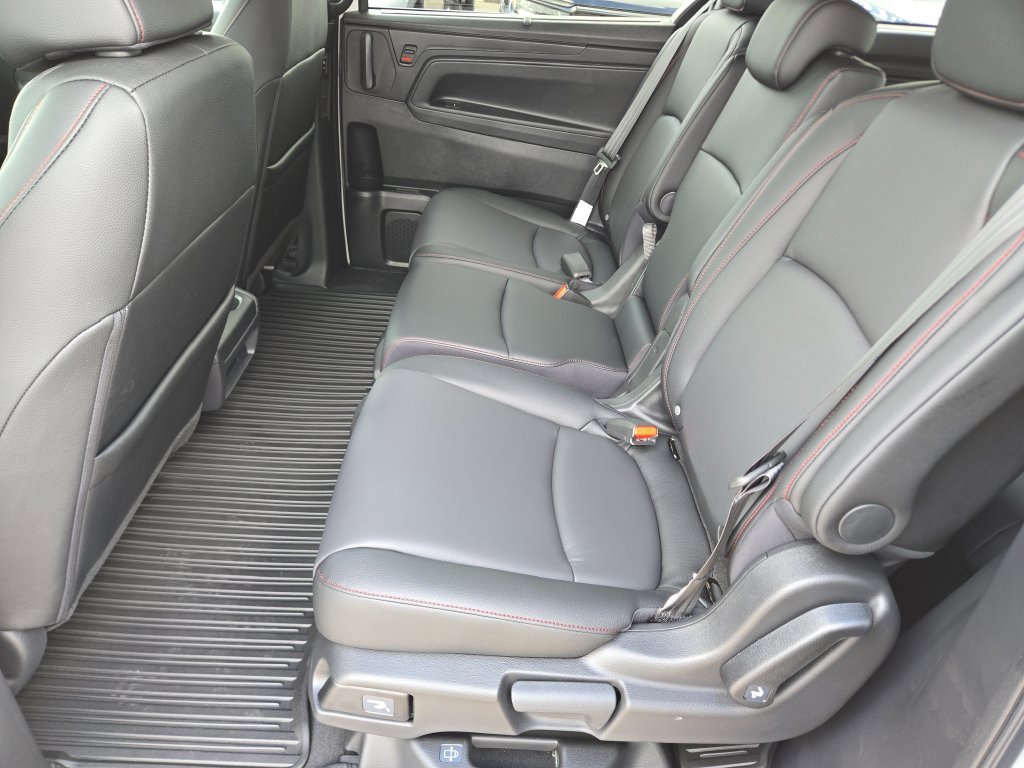 New 2026 Honda Odyssey Sport-L image 10
