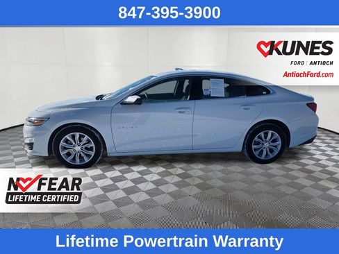 Used 2025 Chevrolet Malibu LT image 4