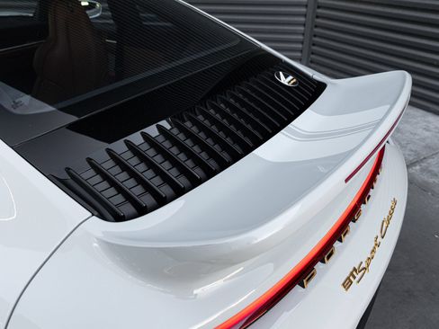Certified 2023 Porsche 911 Sport Classic RWD image 34
