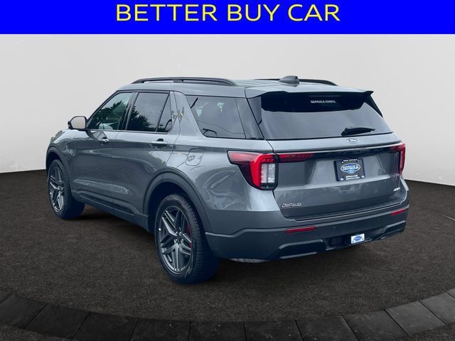 New 2026 Ford Explorer ST-Line w/ ST-Line Street Pack AWD/4WD image 3