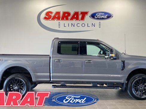 Used 2022 Ford F350 Lariat w/ Black Appearance Package AWD/4WD image 1