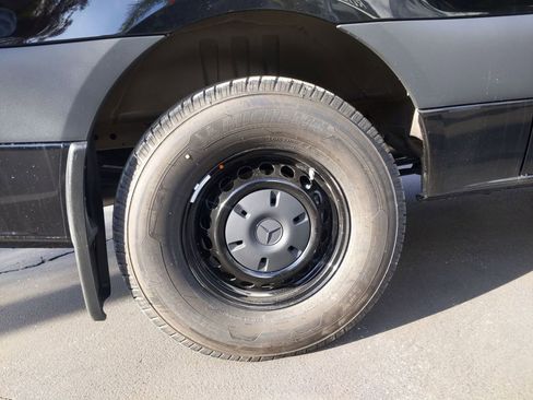 New 2025 Mercedes-Benz Sprinter 2500 image 11