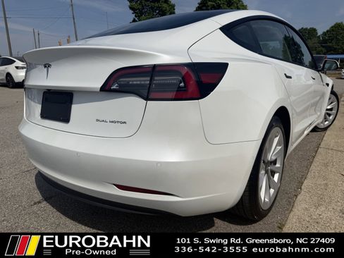 Used 2022 Tesla Model 3 Long Range AWD/4WD image 5