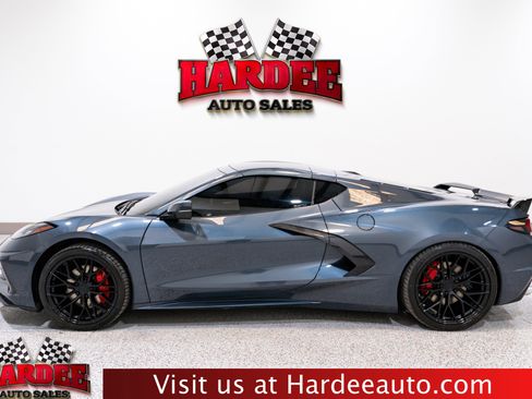Used 2020 Chevrolet Corvette Stingray Preferred Cpe w/ 2LT Preferred Equipment Group image 1