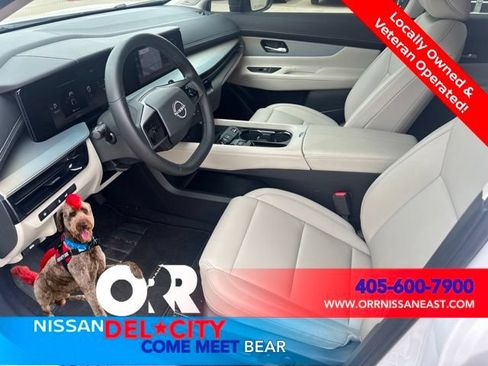 New 2025 Nissan Murano SL AWD/4WD image 13