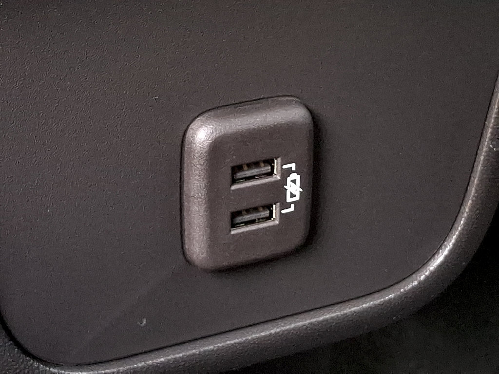 Certified 2023 Chevrolet Equinox LT AWD/4WD image 11