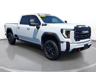 Used 2025 GMC Sierra 2500 AT4 w/ AT4 Premium Plus Package AWD/4WD video 1