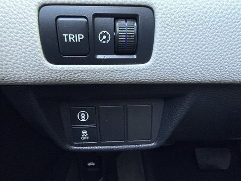 Used 2019 Honda Accord LX image 37