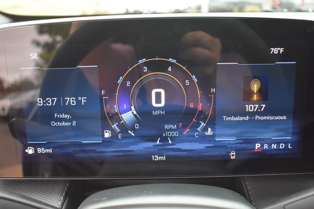 New 2027 Chevrolet Equinox LT w/ Safety and Technology Package FWD image 21