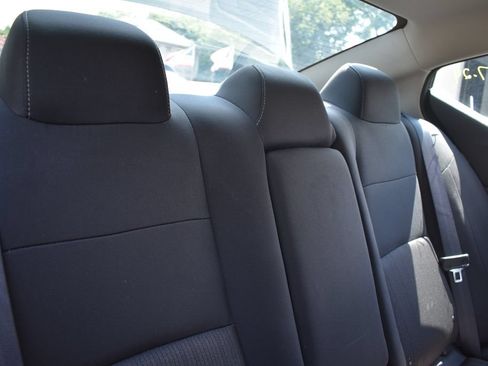 Used 2025 Nissan Altima 2.5 SV FWD image 28